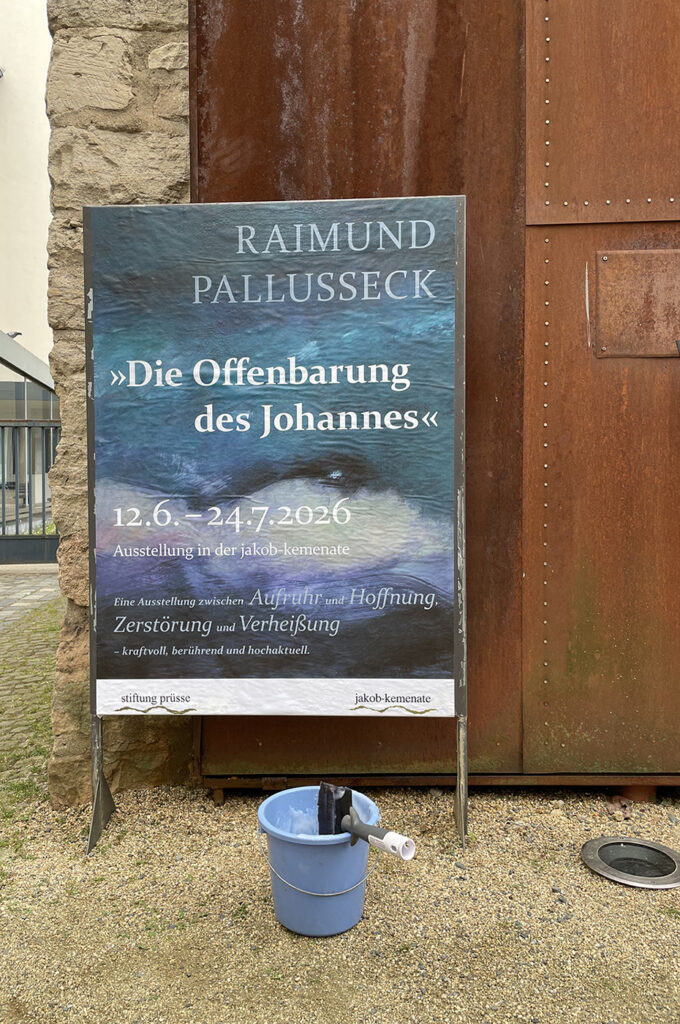 Die Offenbarung des Johannes, Ausstellung mit Gem&auml;lden von Raimund Pallusseck, in Braunschweig, Germany